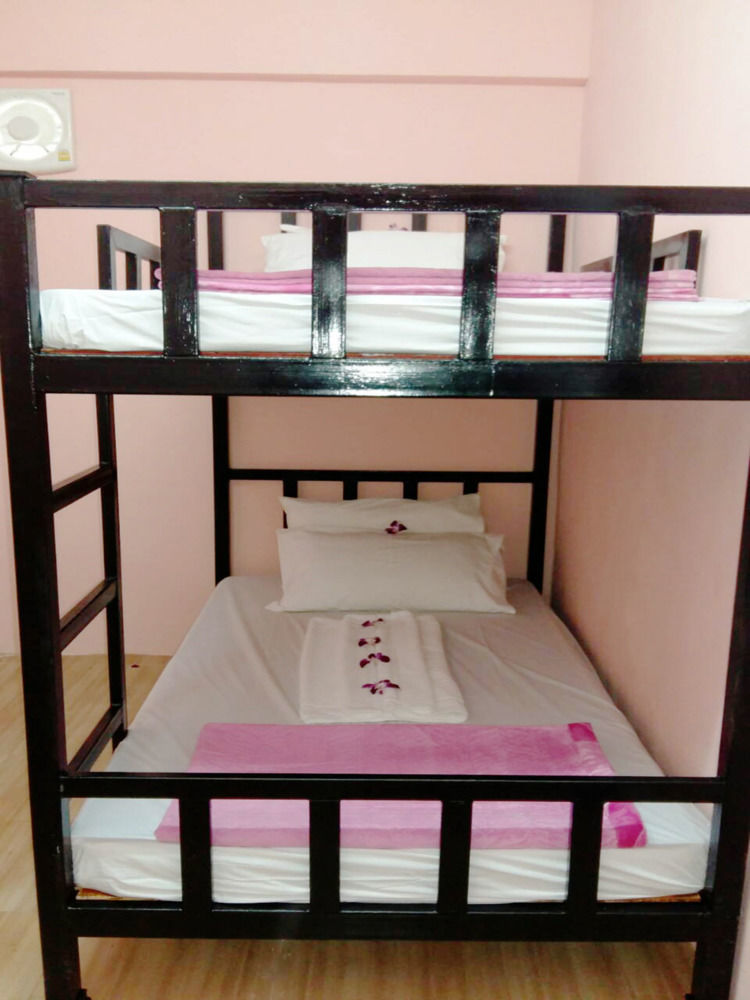 Krabi Bed Sleep Hostel ภายนอก รูปภาพ